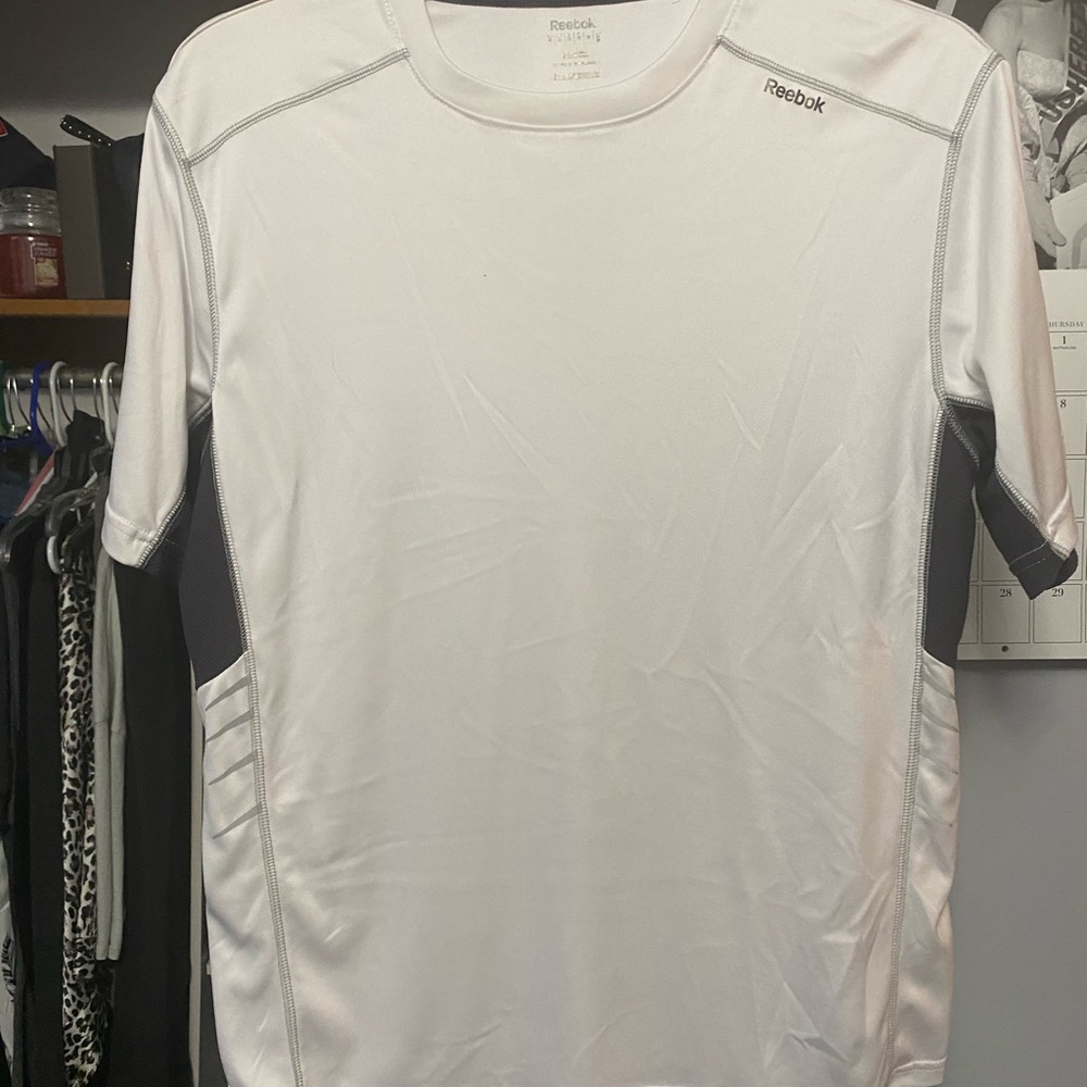 Shirt - Picture 1 of 5